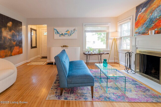 Building Photo - 3725 Warner Ave