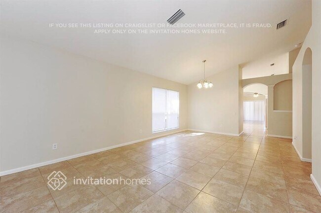 Building Photo - 10408 Hunters Haven Blvd