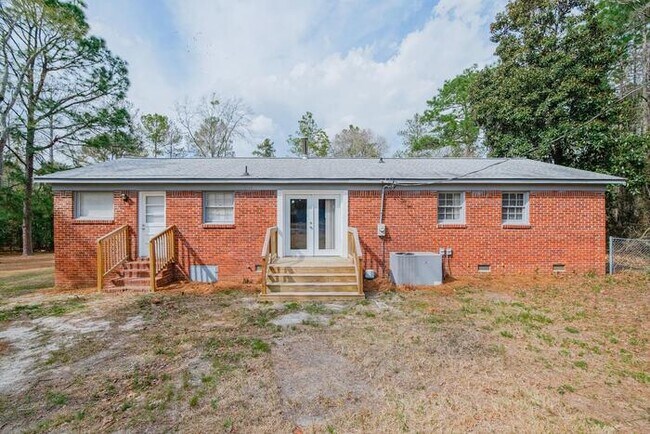 Building Photo - 155 Crystal Springs Dr