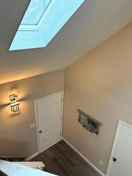 Building Photo - 61 Lenape Trail