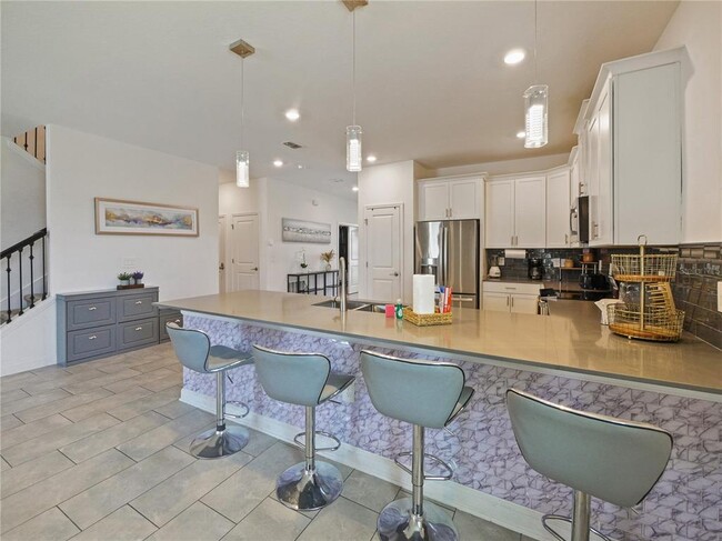 Building Photo - 9084 Sommerset Hills Dr