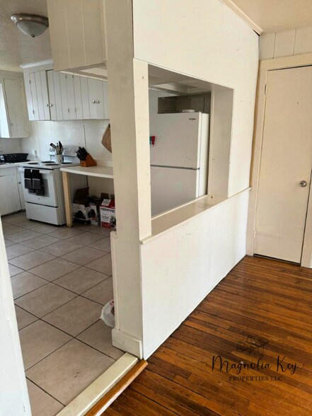 Building Photo - 7203 Porcher Dr