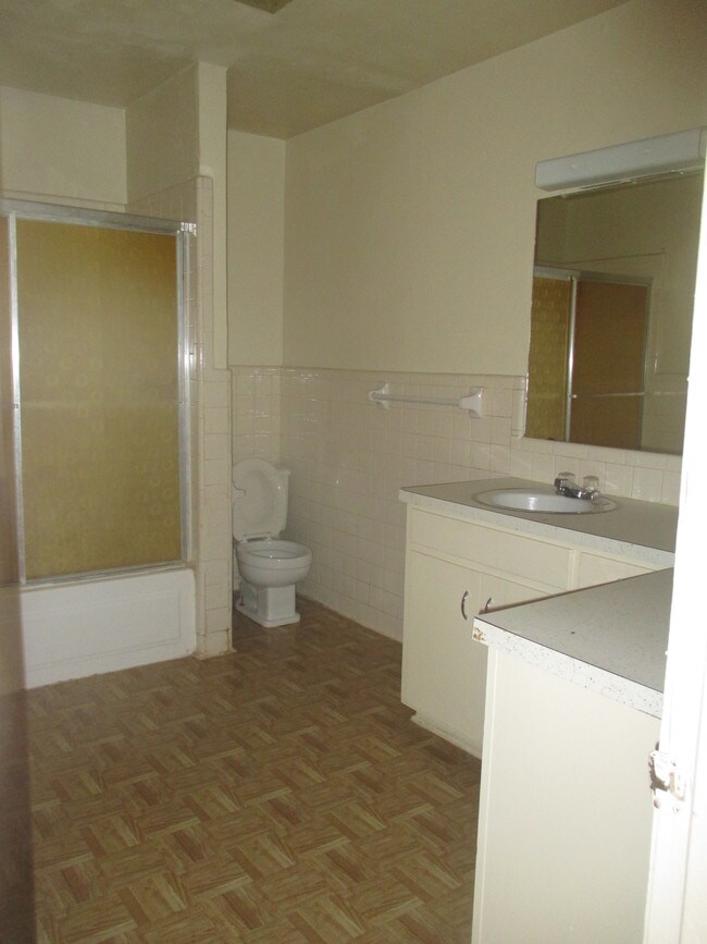 The Electra Apartments 602 S Bailey St Electra TX 76360 Apartment