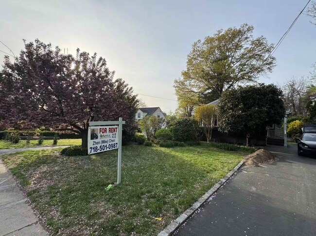 Primary Photo - 98 Glenwood Rd