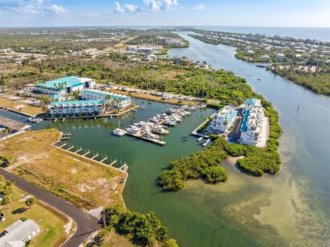 Building Photo - 8272 Harborside Cir