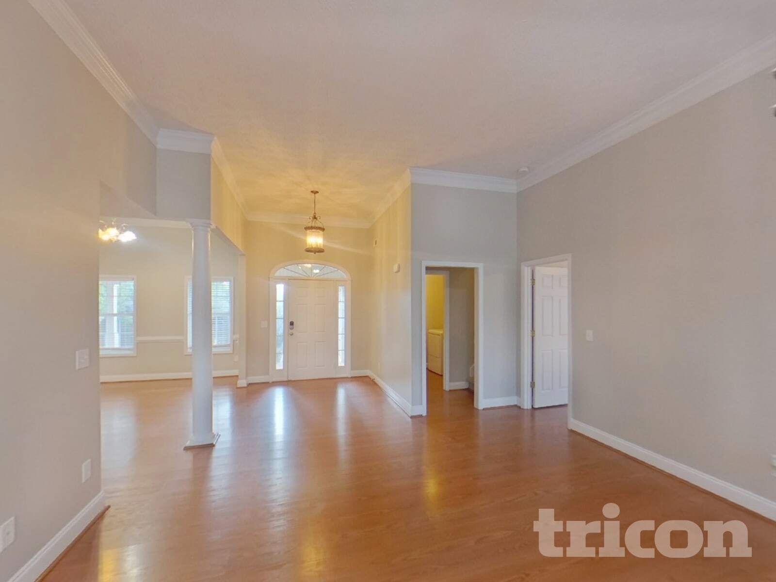 Building Photo - 122 Ivy Trce