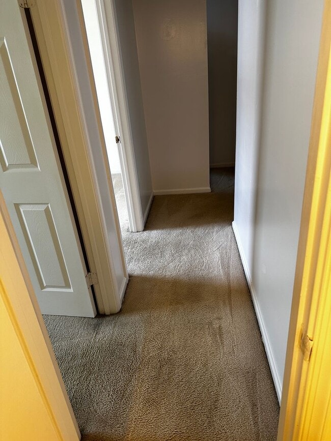 Building Photo - Cozy townhome in Grafton section of York C...
