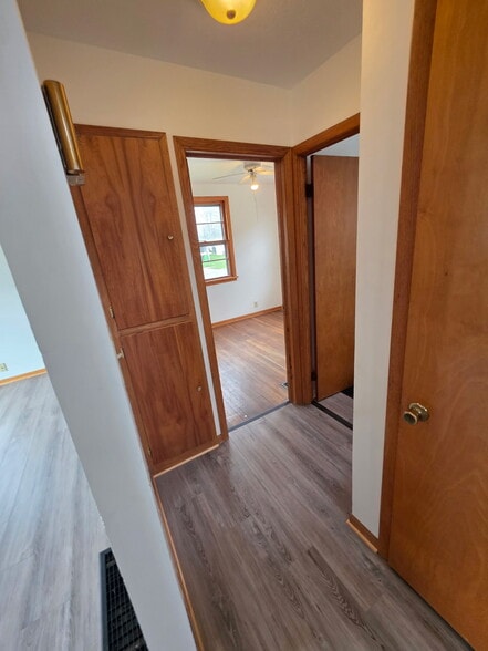 Building Photo - 1204 Kenilworth Ave