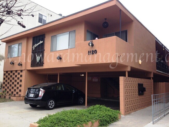 Building Photo - 01120SI