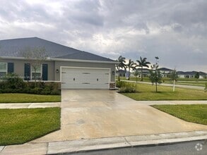 Building Photo - 9509 SW Libertas Wy