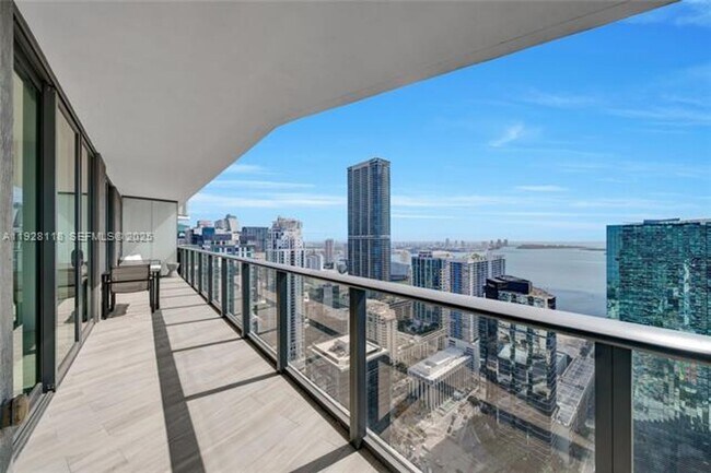 Building Photo - 1300 S Miami Ave