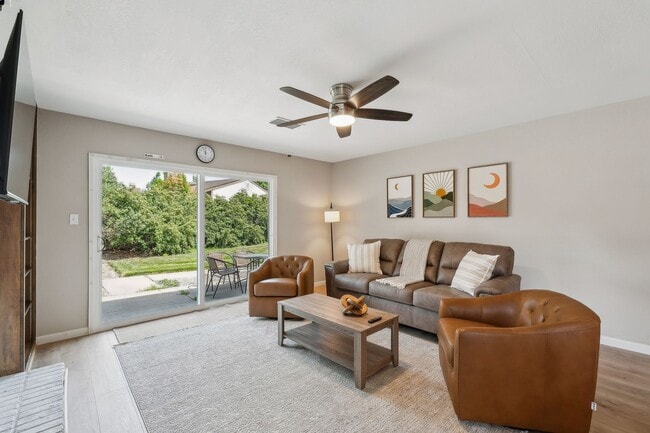 Building Photo - Lovely 2 bed / 2 bath Home in Stonegate