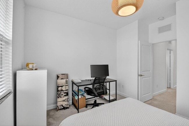 Building Photo - 4790 Navali Dr