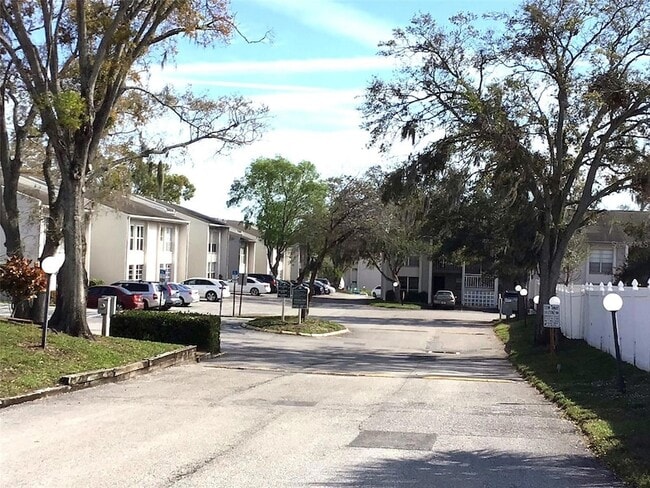 Building Photo - 2625 FL-590