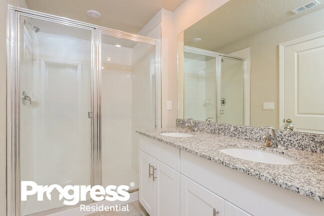 Building Photo - 3538 Joshua Tree St