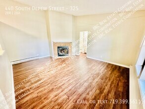 Building Photo - 440 S Depew St