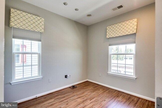 Building Photo - 3023 Hockley Mill Dr