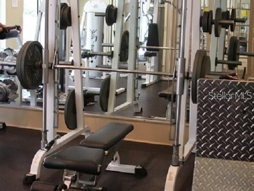 Building Photo - 860 N Orange Ave