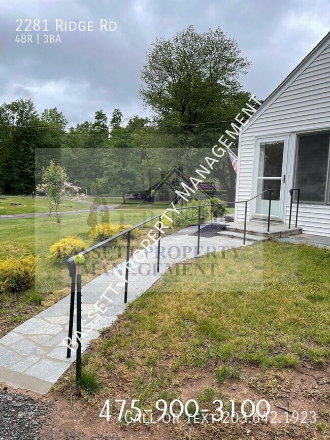 Building Photo - 2281 Ridge Rd