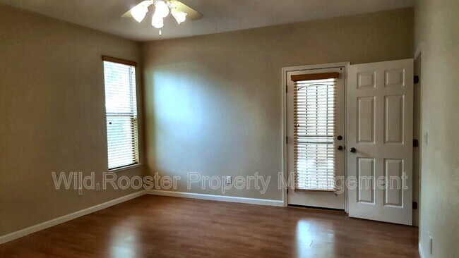 Building Photo - 6624 Capwell Way