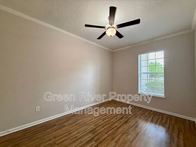 Building Photo - 11251 Campfield Dr