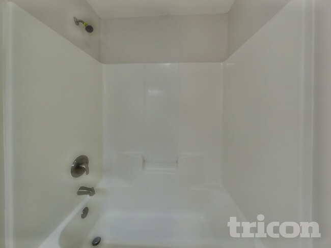 Building Photo - 1027 Alston Hill Dr