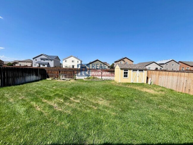 Building Photo - 10276 Deer Meadow Cir