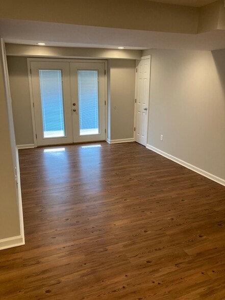 Living Room - 259 Lisa Ln