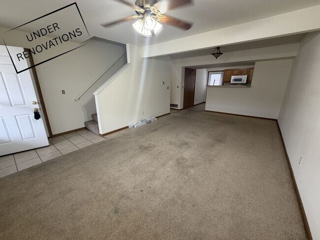 Building Photo - 1604-1606 Citadel Dr.