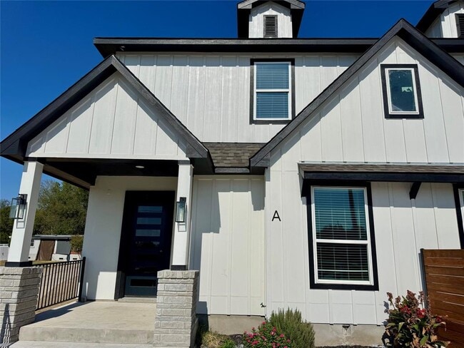 Building Photo - 162 Meadow View Blvd