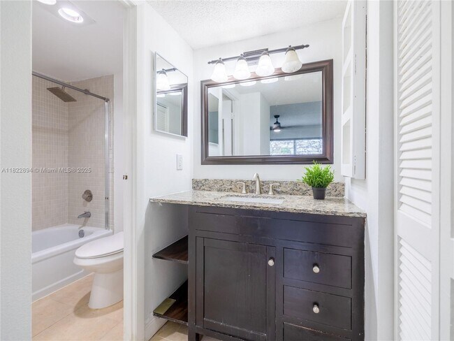 Building Photo - 6300 S Falls Cir Dr