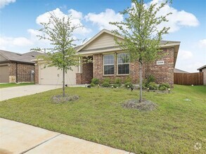 Building Photo - 2469 Conklin Dr