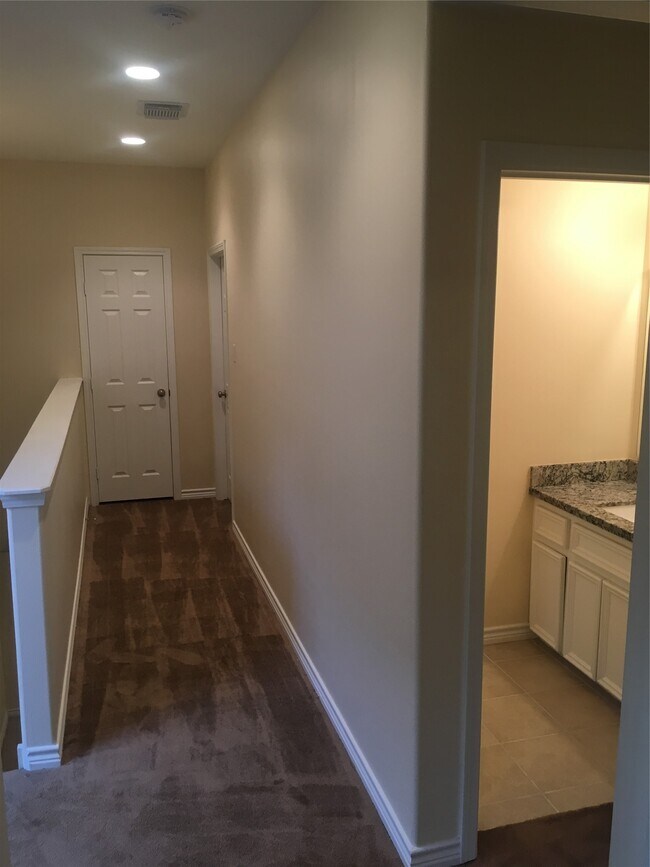 Building Photo - 10642 Logger Pines Trail