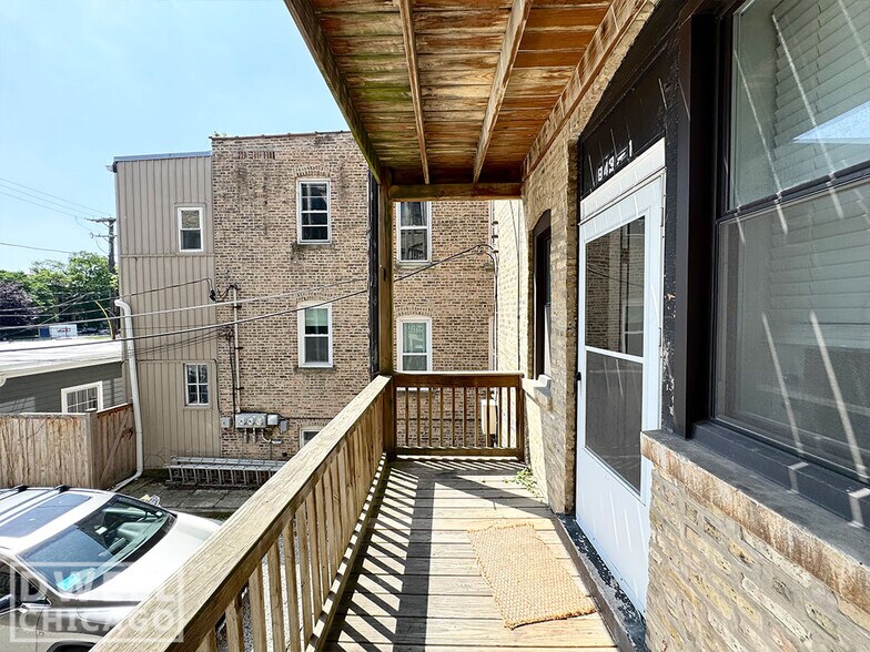 Building Photo - 920 Judson Ave