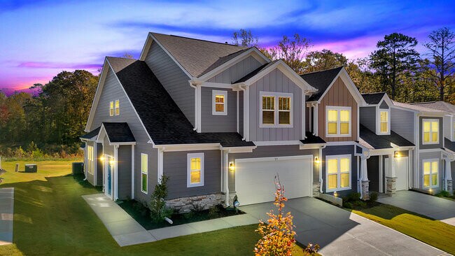 Primary Photo - 323 Grange Vly Ln