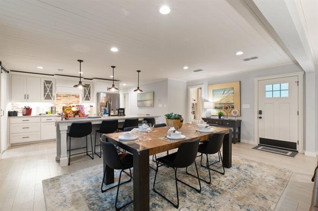 Building Photo - 408 E Liberty St