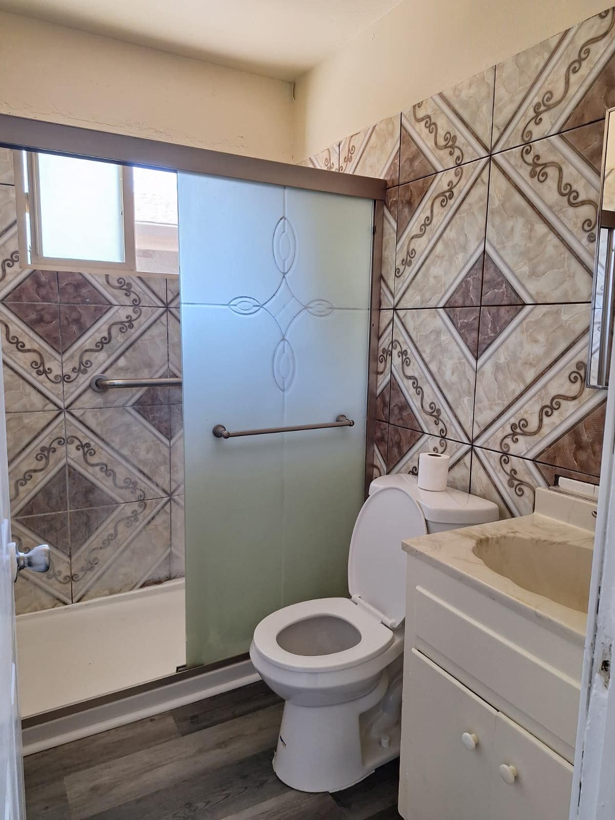 Bathroom - 6931 N El Dorado St