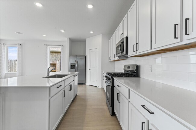 Building Photo - 16503 Mesquite Fld Dr