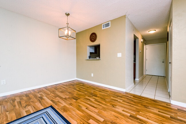 Building Photo - 246 Timberline Trl