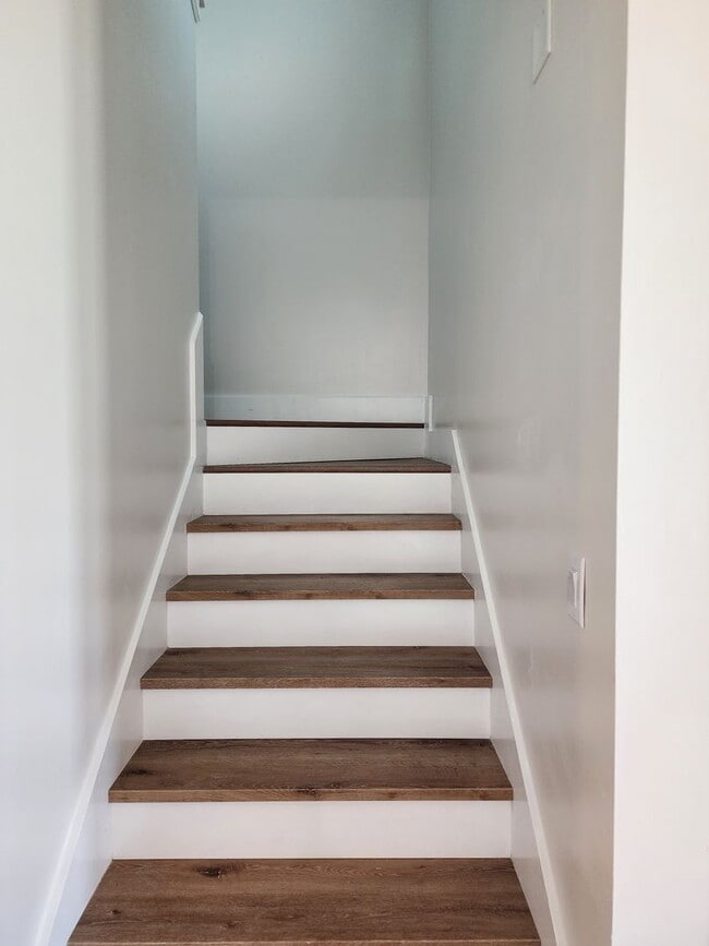 Building Photo - Beach Cottage