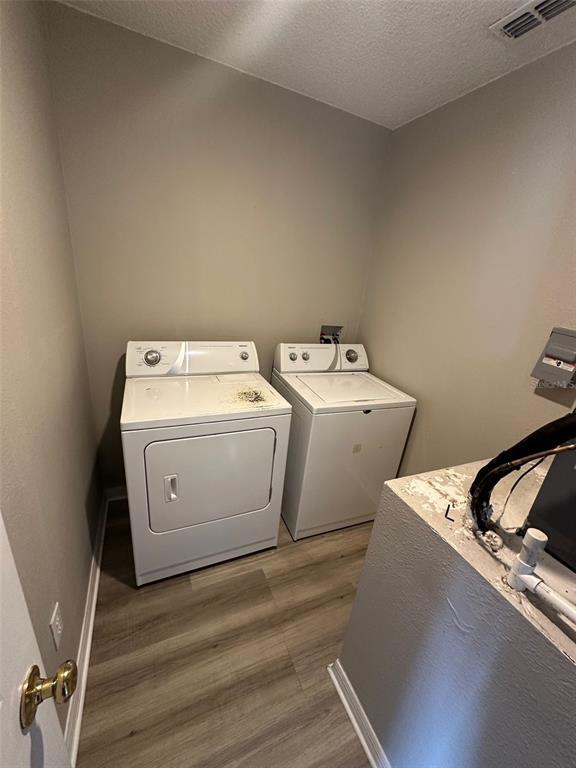 Building Photo - 1761 Pompano Dr