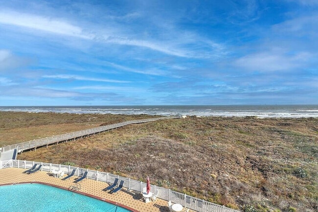 Building Photo - 28 Cut Off Rd