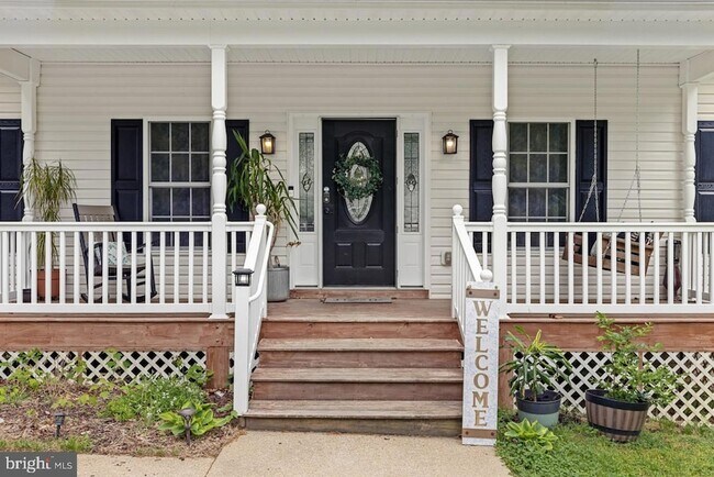 Building Photo - 7386 Monroe Dr