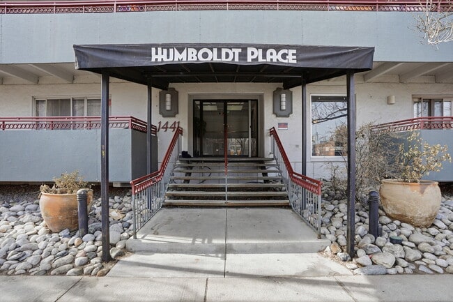 Building Photo - $1,545.94 - 1 Bed, 1 Bath Condo in the Heart of Denver!