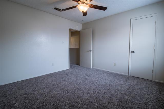 Building Photo - 2019 Paisley Dr