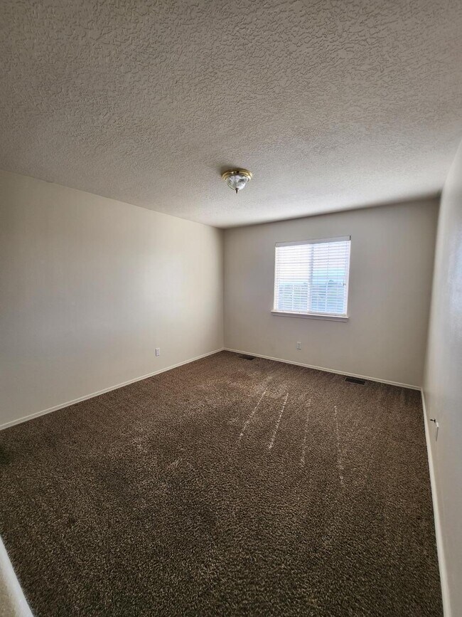 Building Photo - 4808 Stafford Pl NW