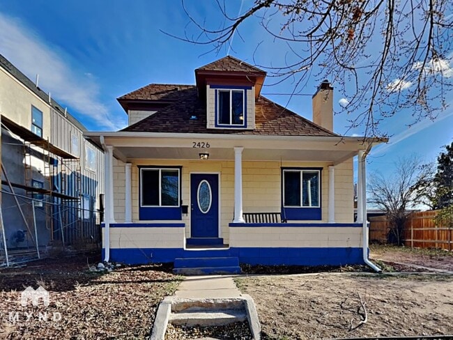 Building Photo - 2426 S Acoma St