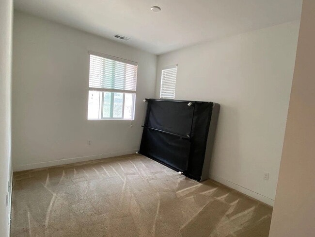 Building Photo - 576 Asilomar Wy