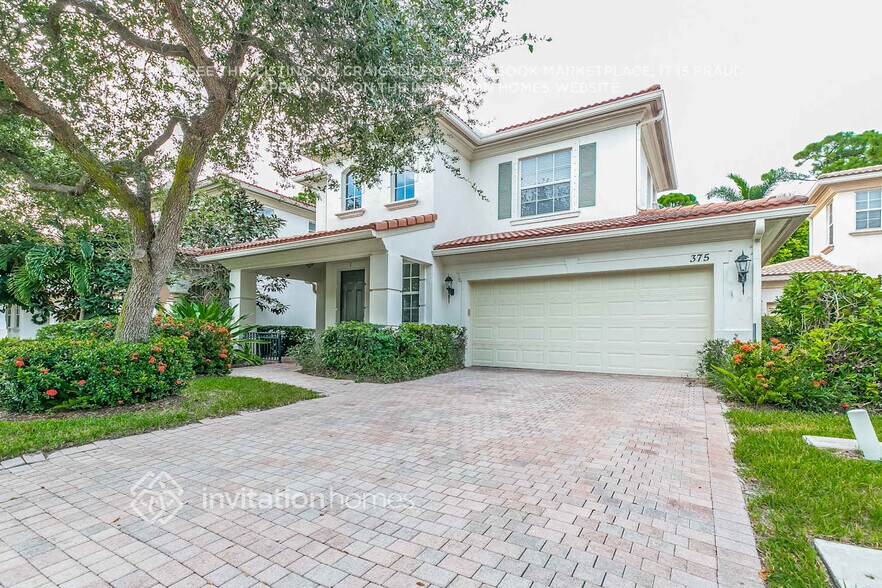 Building Photo - 375 Columbus St