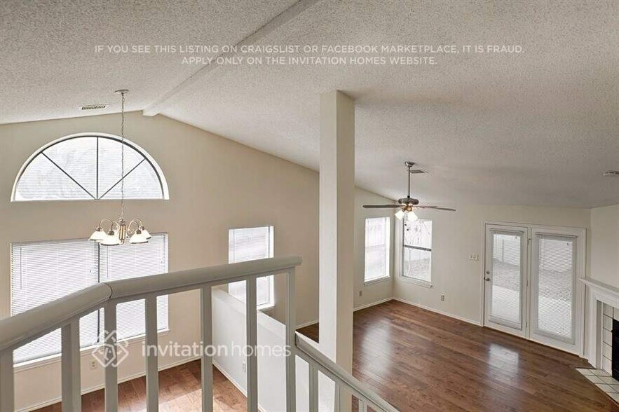 Building Photo - 1504 Mountain Side Dr